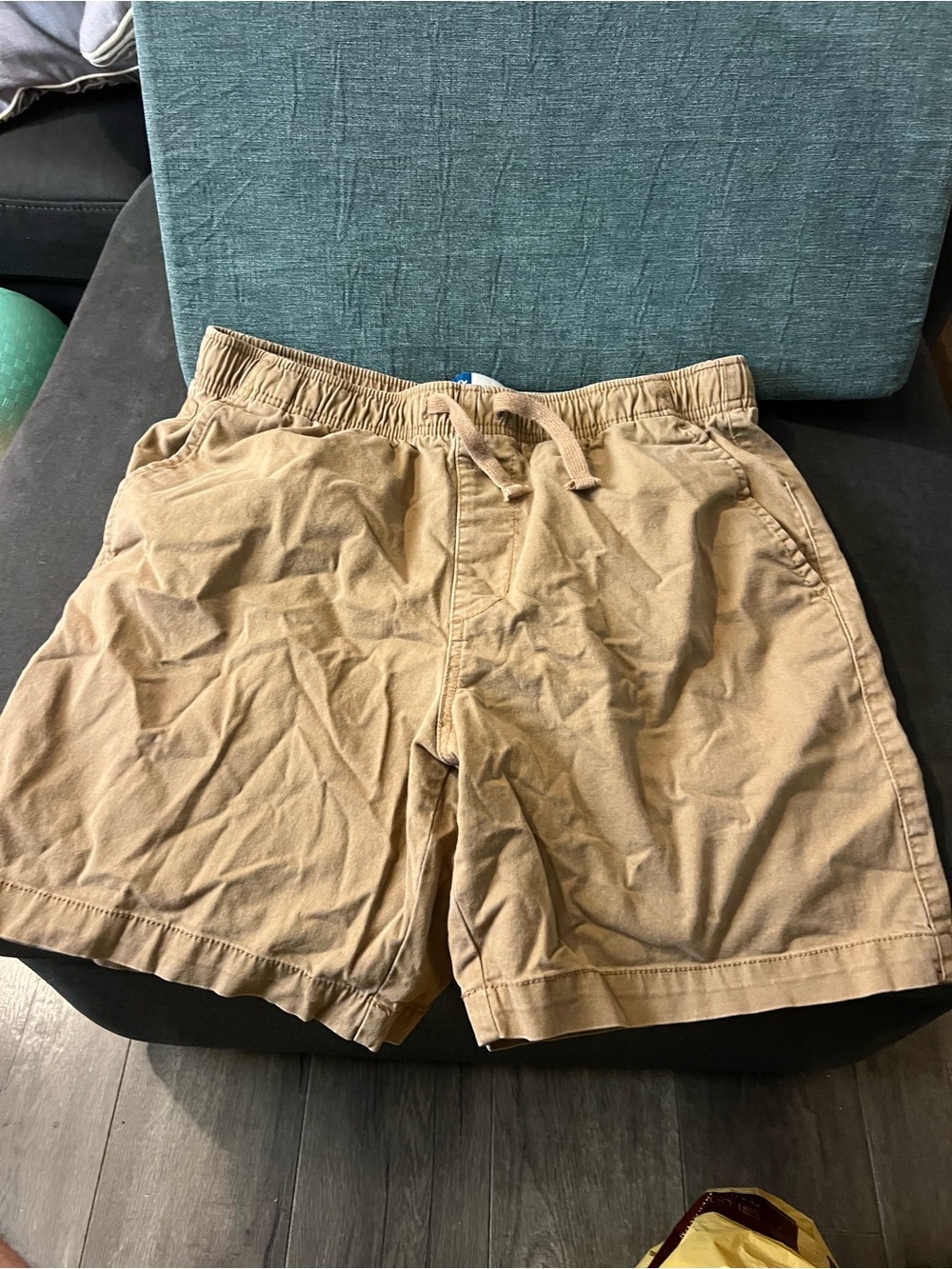 Old Navy Men's Drawstring Flat-Front Shorts in Tan